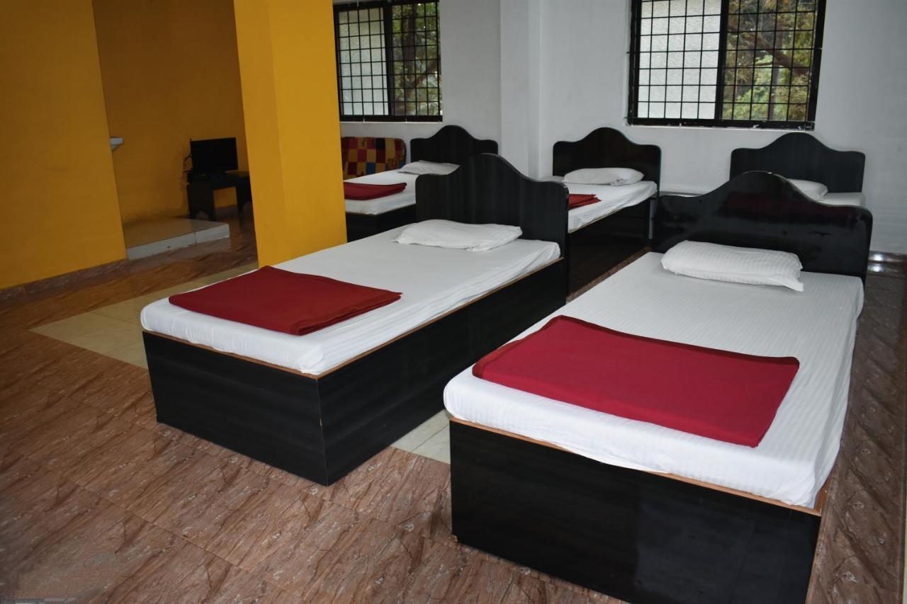 Hotel Gananjaya Gokarna  Extérieur photo
